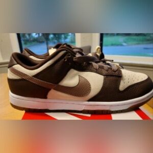 *SOLD* Nike Dunks - Women’s 10 *SOLD*